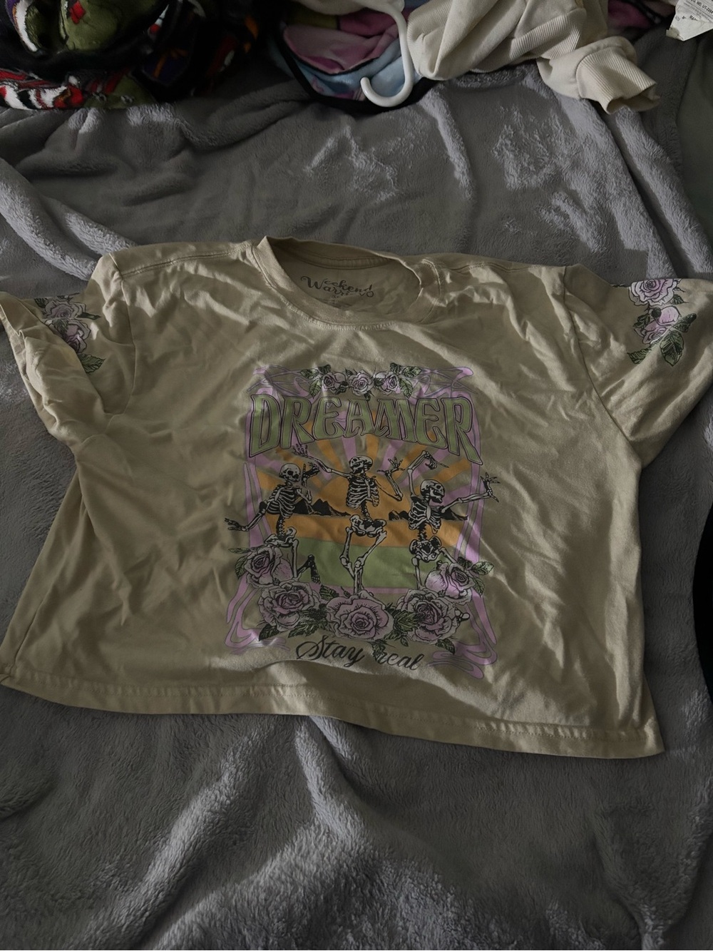 Dreamer Graphic Crop Top - Sage Green